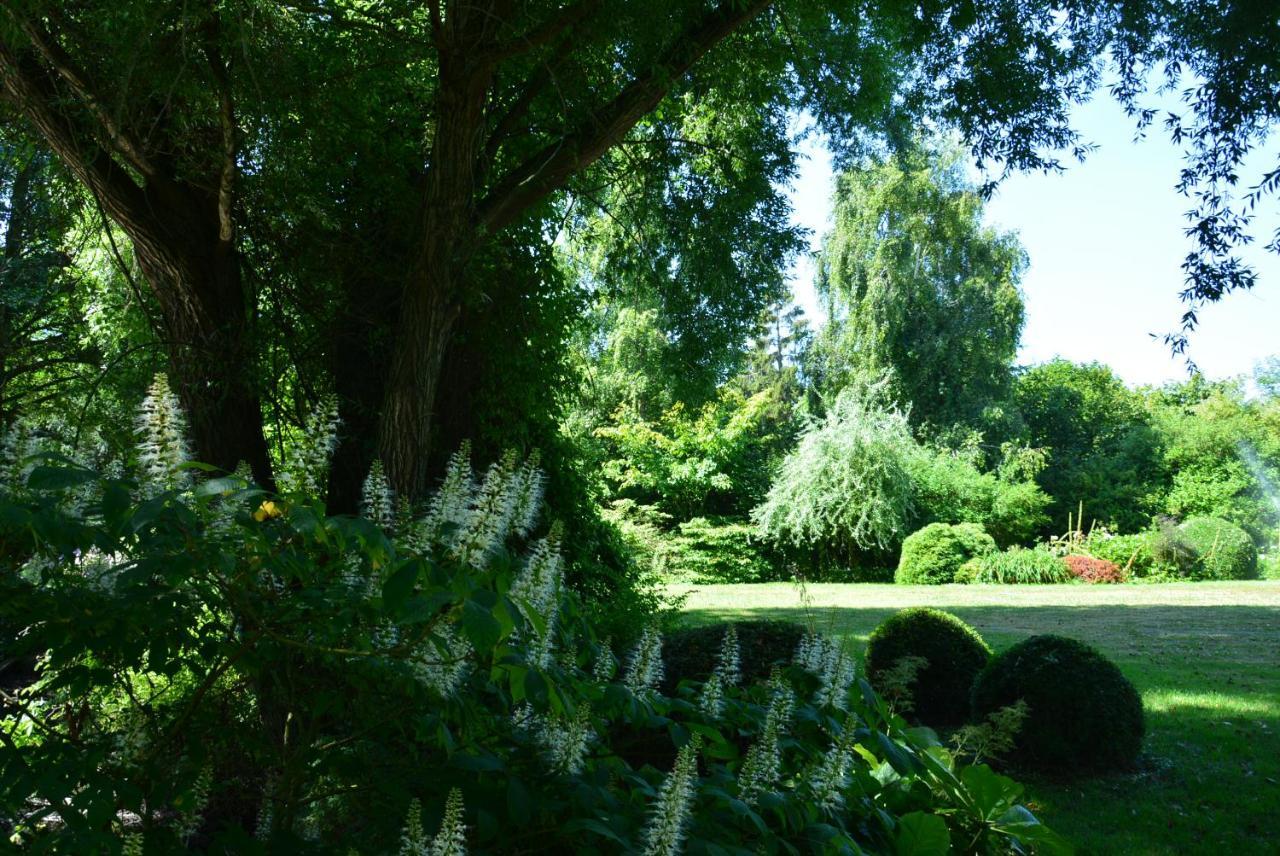 לינה וארוחת בוקר Hoymille Les Jardins מראה חיצוני תמונה